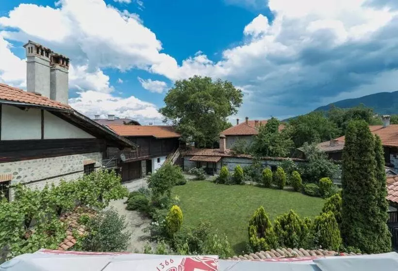 پانسیون Kadiyata Guest House