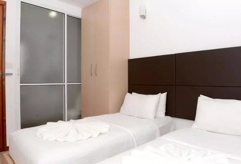 Pension Express Inn At Hulhumale