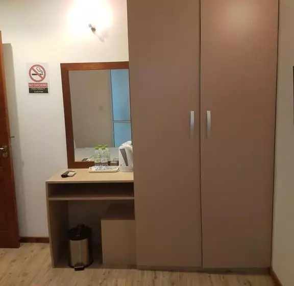 Pension Express Inn At Hulhumale