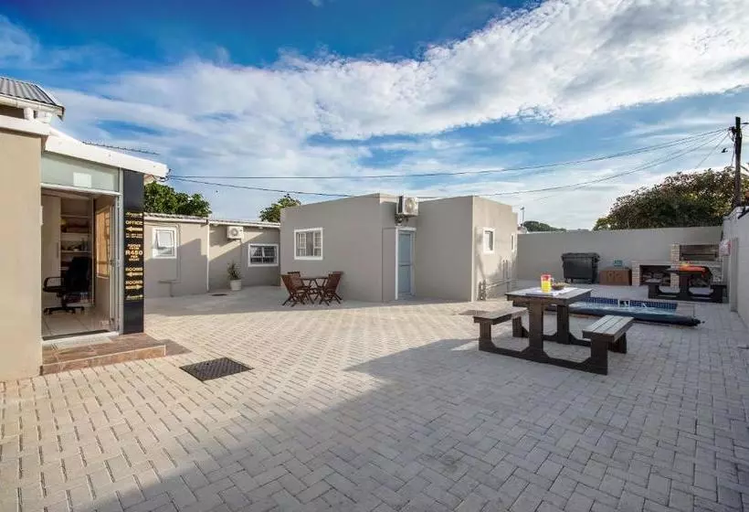 Majatalo Newtondale Self Catering