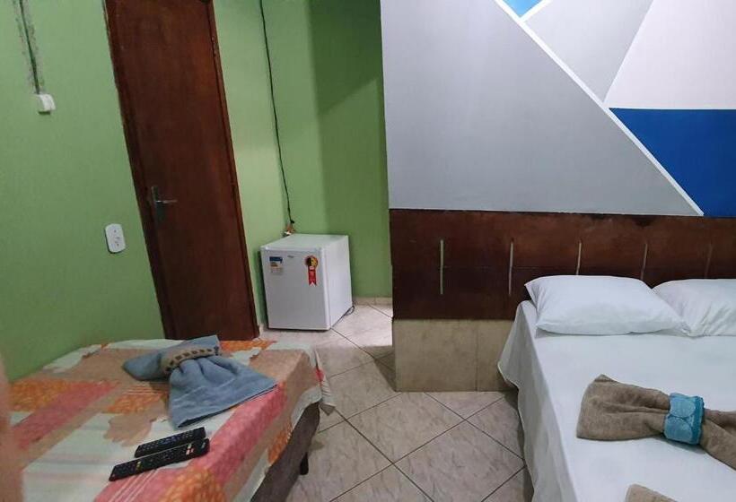 펜션 Suítes Pouso Do Sol