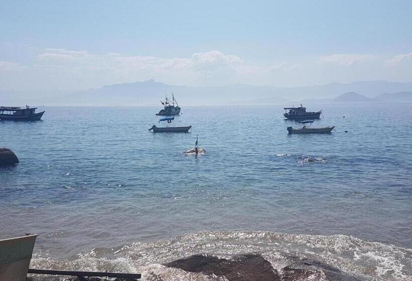 펜션 Suítes Pouso Do Sol