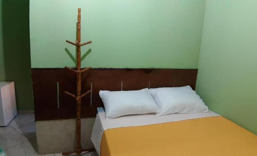 펜션 Suítes Pouso Do Sol