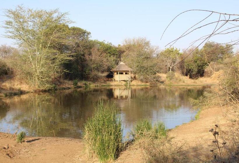 펜션 Thuhlo Lodge