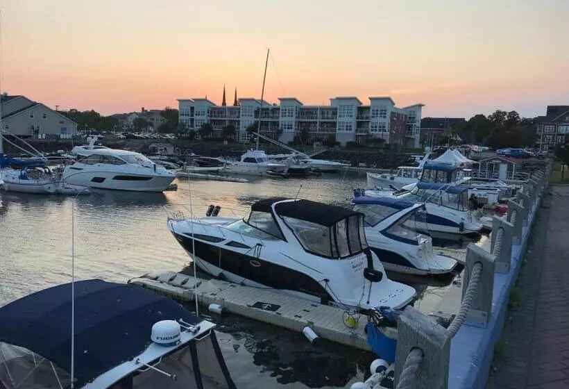 Retkeilymaja Water Suites