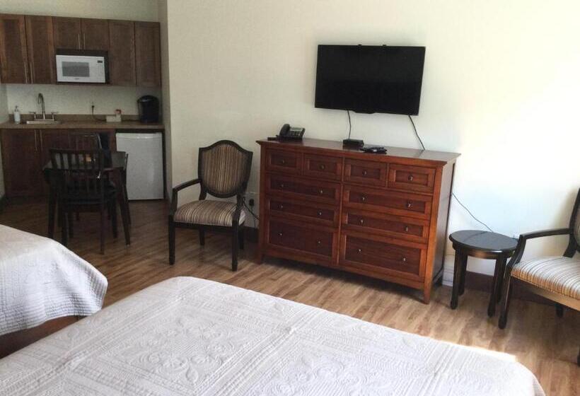 هاستل Water Suites