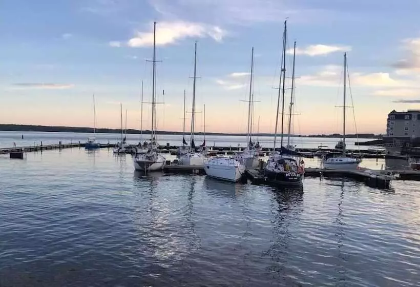 Retkeilymaja Water Suites