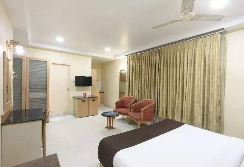 Oyo Flagship 342 Anna Nagar Mmm Hospital