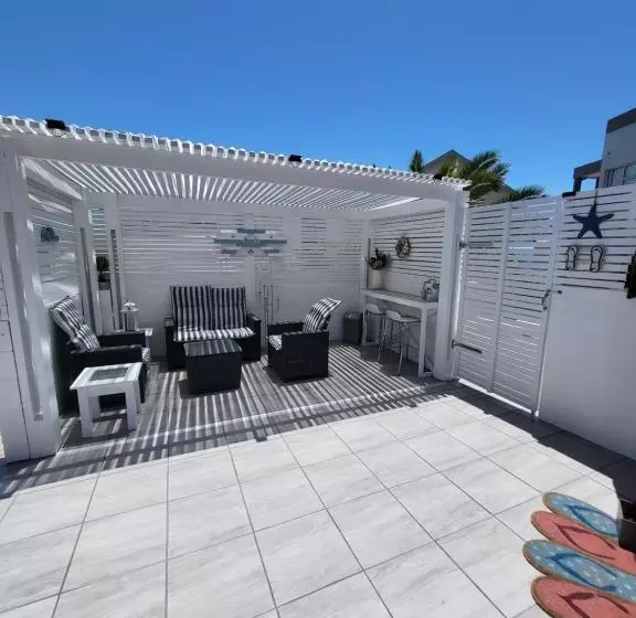 ペンション Beach Style Cottage