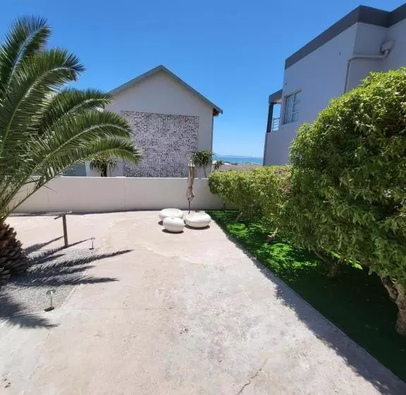 ペンション Beach Style Cottage