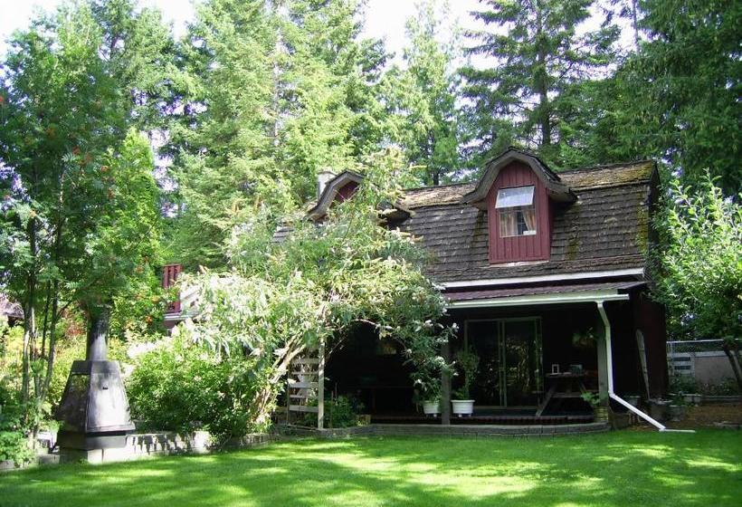 پانسیون Garden House