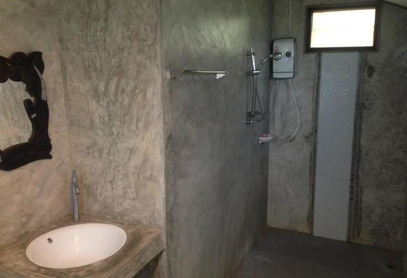 Пансион Monkeaw And Climber S Camp