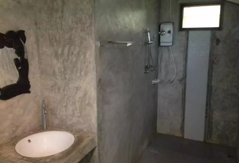 Majatalo Monkeaw And Climber S Camp