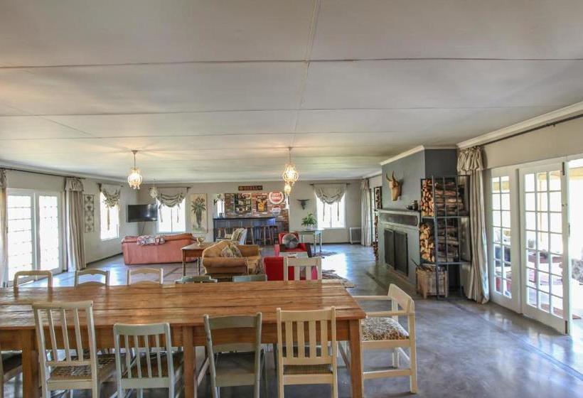 فندق Lavender Trout Guest Farm