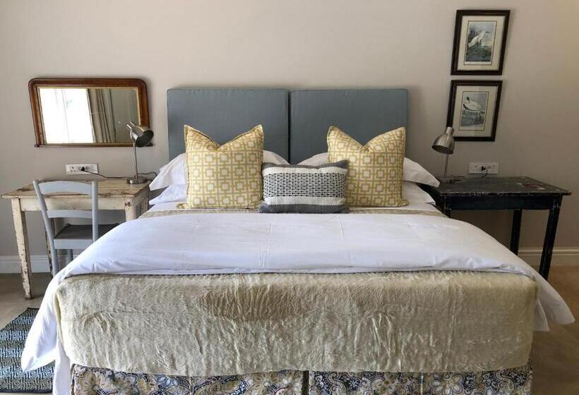 فندق Lavender Trout Guest Farm