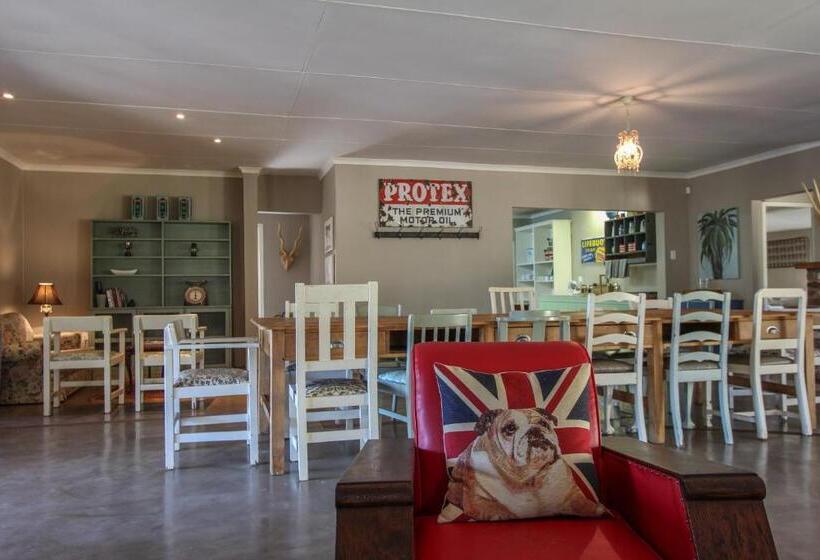 فندق Lavender Trout Guest Farm