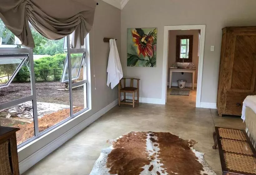 هتل Lavender Trout Guest Farm