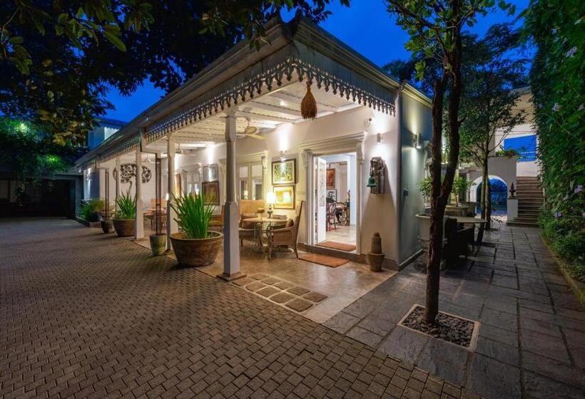 膳宿费 55tg Boutique Suites