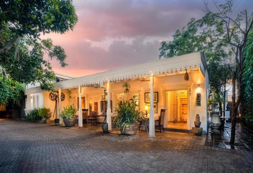 膳宿费 55tg Boutique Suites