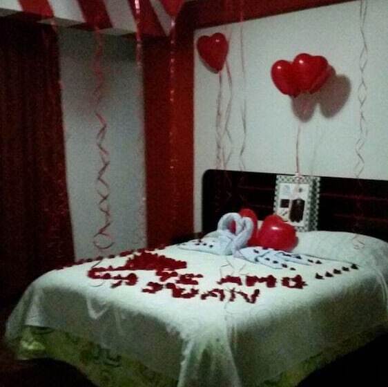 پانسیون Hostal El Parque