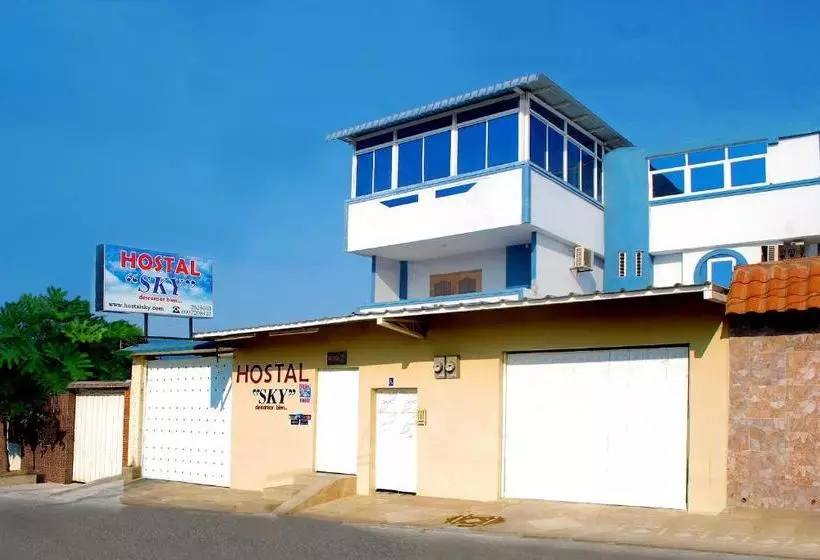 پانسیون Hostal Sky