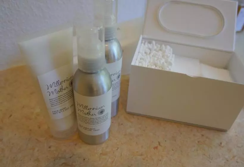 ペンション Muikamachi Hutte