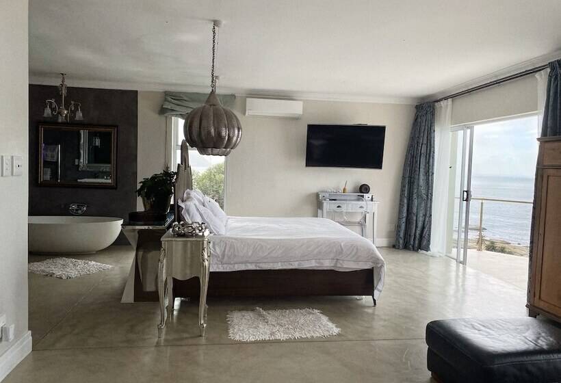 Pension Residence William French