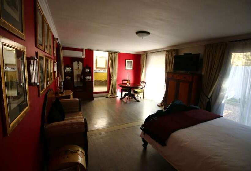 Pension Residence William French