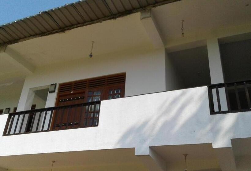 Пансион Green View Guest