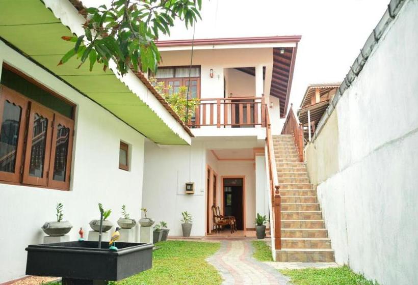 ペンション Tropical Garden