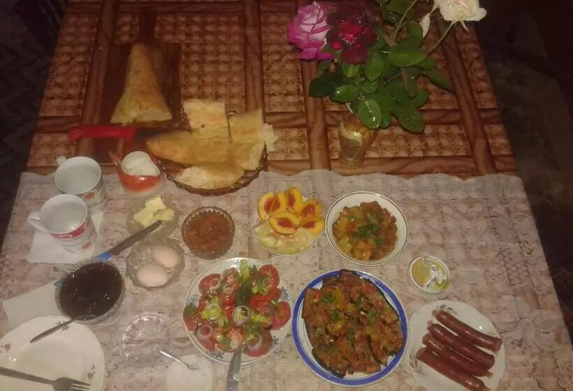 پانسیون Guesthouse Angelina Koko