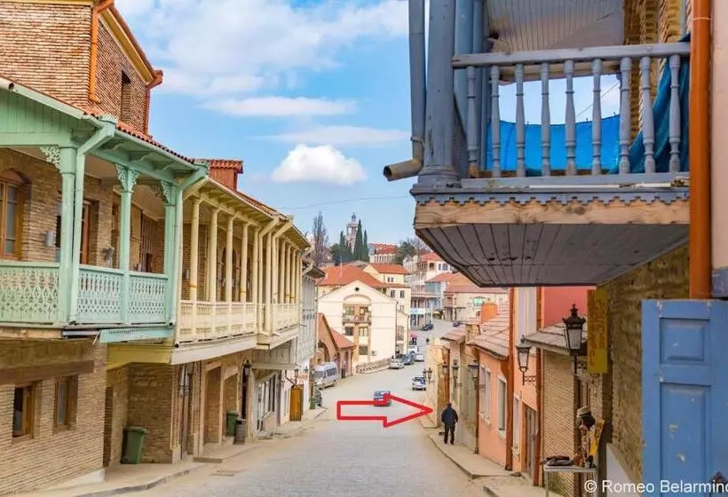 پانسیون Guesthouse Angelina Koko