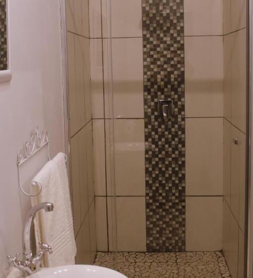 پانسیون Ley Lia Guest House