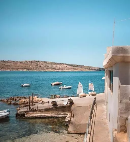 پانسیون The 1930 S Maltese Residence