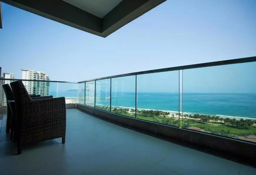 Ocean Holiday