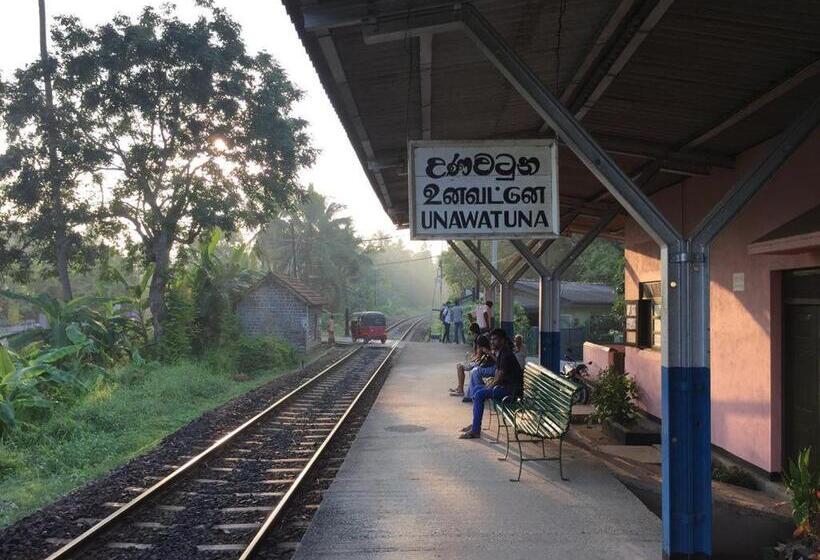 펜션 Apna Homestay Apartments