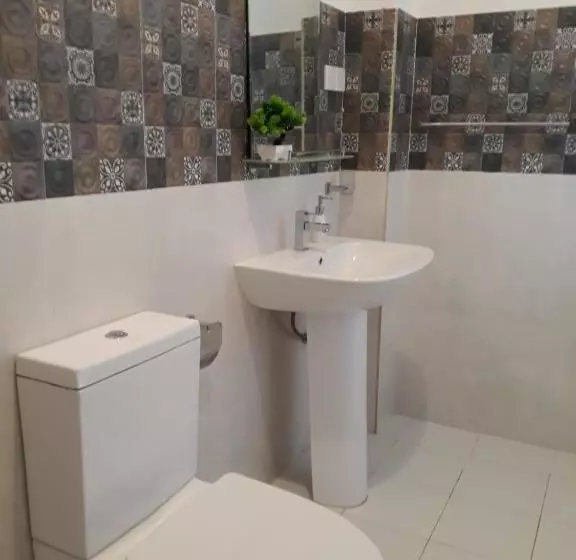 ペンション Apna Homestay Apartments