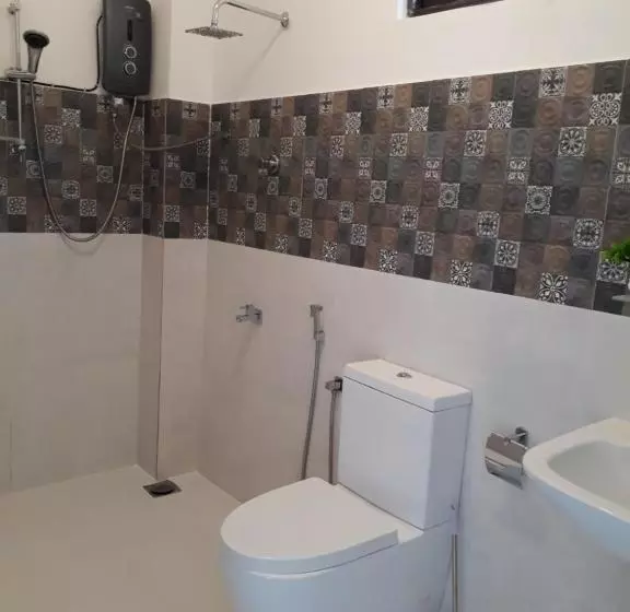 ペンション Apna Homestay Apartments