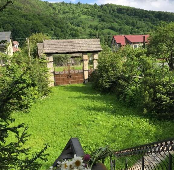 פנסיון Sadyba Valercha