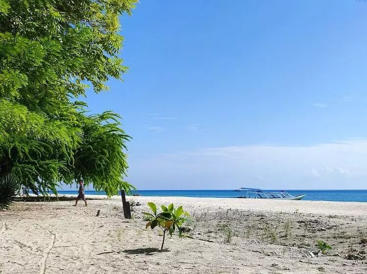 ペンション The This Kon Gili Meno