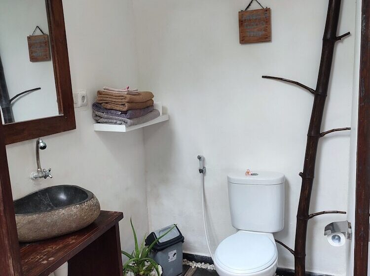 Pensjonat The This Kon Gili Meno