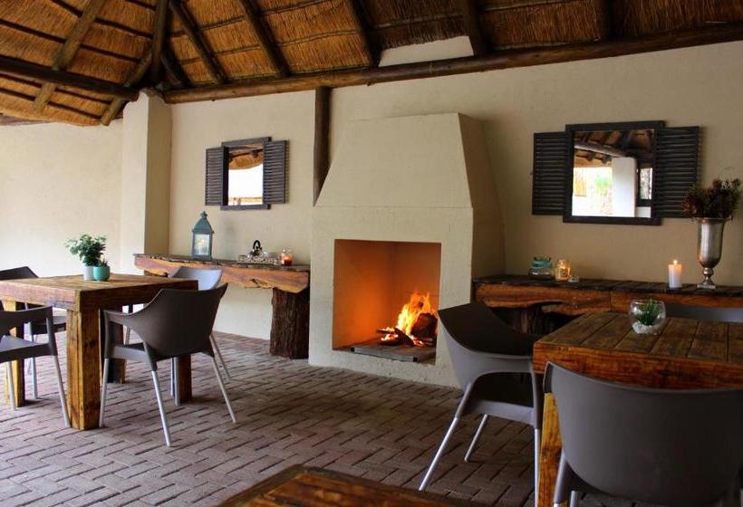 פנסיון Waterfall Guesthouse