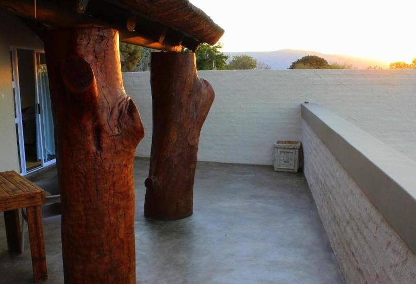 פנסיון Waterfall Guesthouse