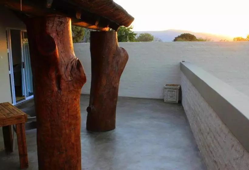 Majatalo Waterfall Guesthouse