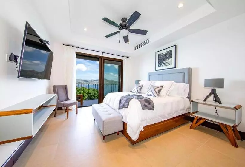 ホテル 360 Splendor Del Pacifico Residences