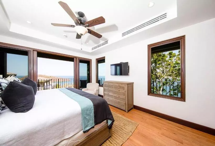 ホテル 360 Splendor Del Pacifico Residences
