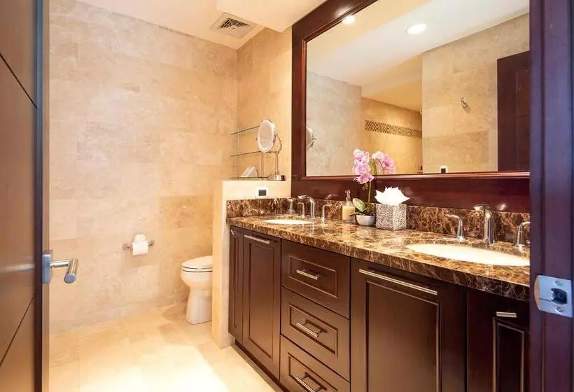 ホテル 360 Splendor Del Pacifico Residences