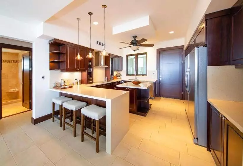 ホテル 360 Splendor Del Pacifico Residences