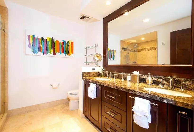 ホテル 360 Splendor Del Pacifico Residences