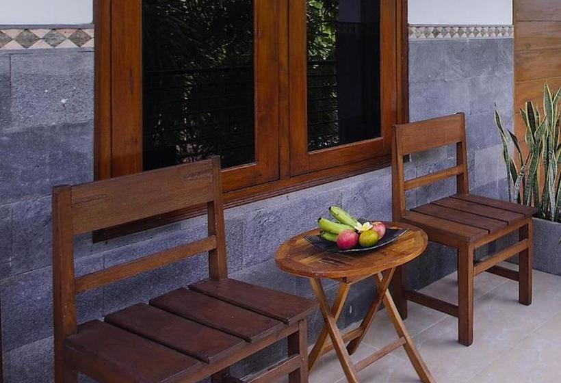 פנסיון Balilodgestay Murna's Guesthouse